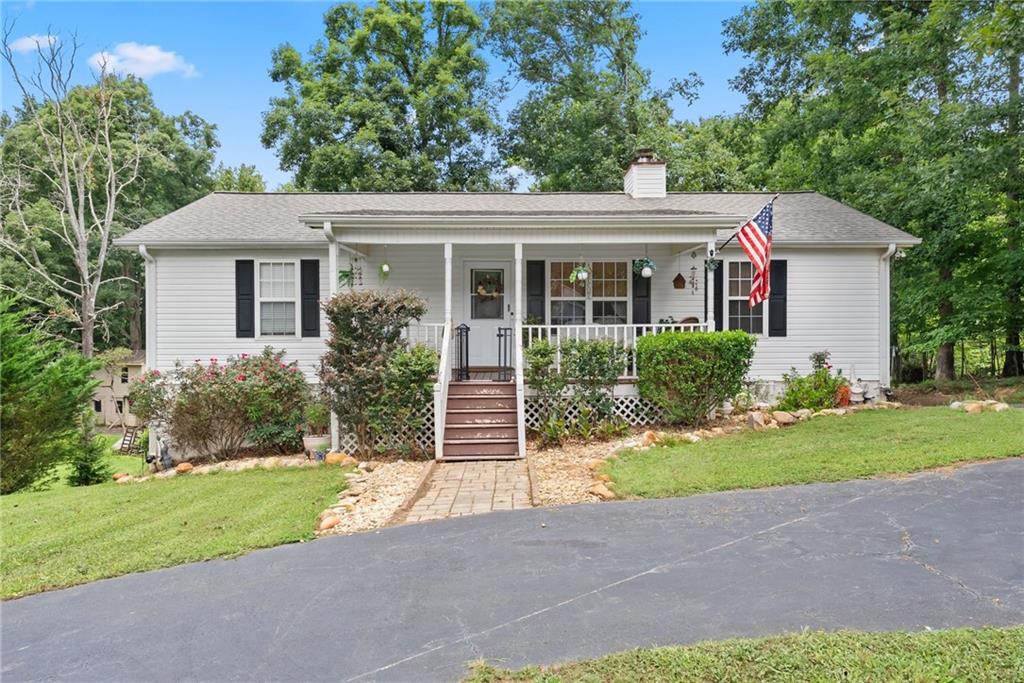 3615 South Bend Road Gainesville, GA 30506 - Photo 1 of 54 a front view of house with yard and green space