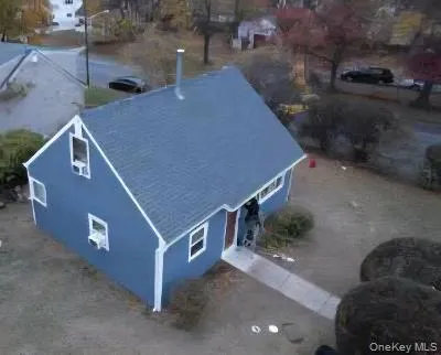 $4,100 | 16 Russell Street, Wyandanch, NY 11798