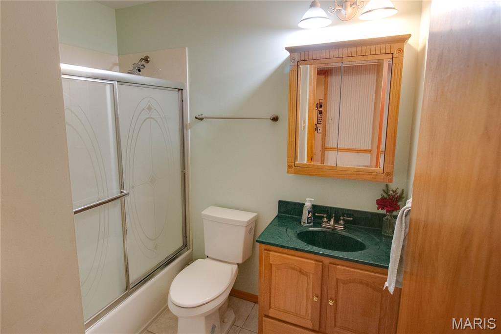 3933 Arbre Lane Florissant, MO 63034 - Photo 28 of 49