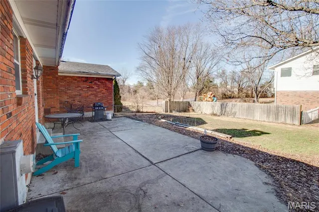 $239,900 | 3933 Arbre Lane, Florissant, MO 63034