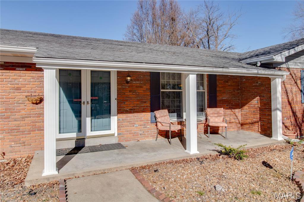 3933 Arbre Lane Florissant, MO 63034 - Photo 5 of 49