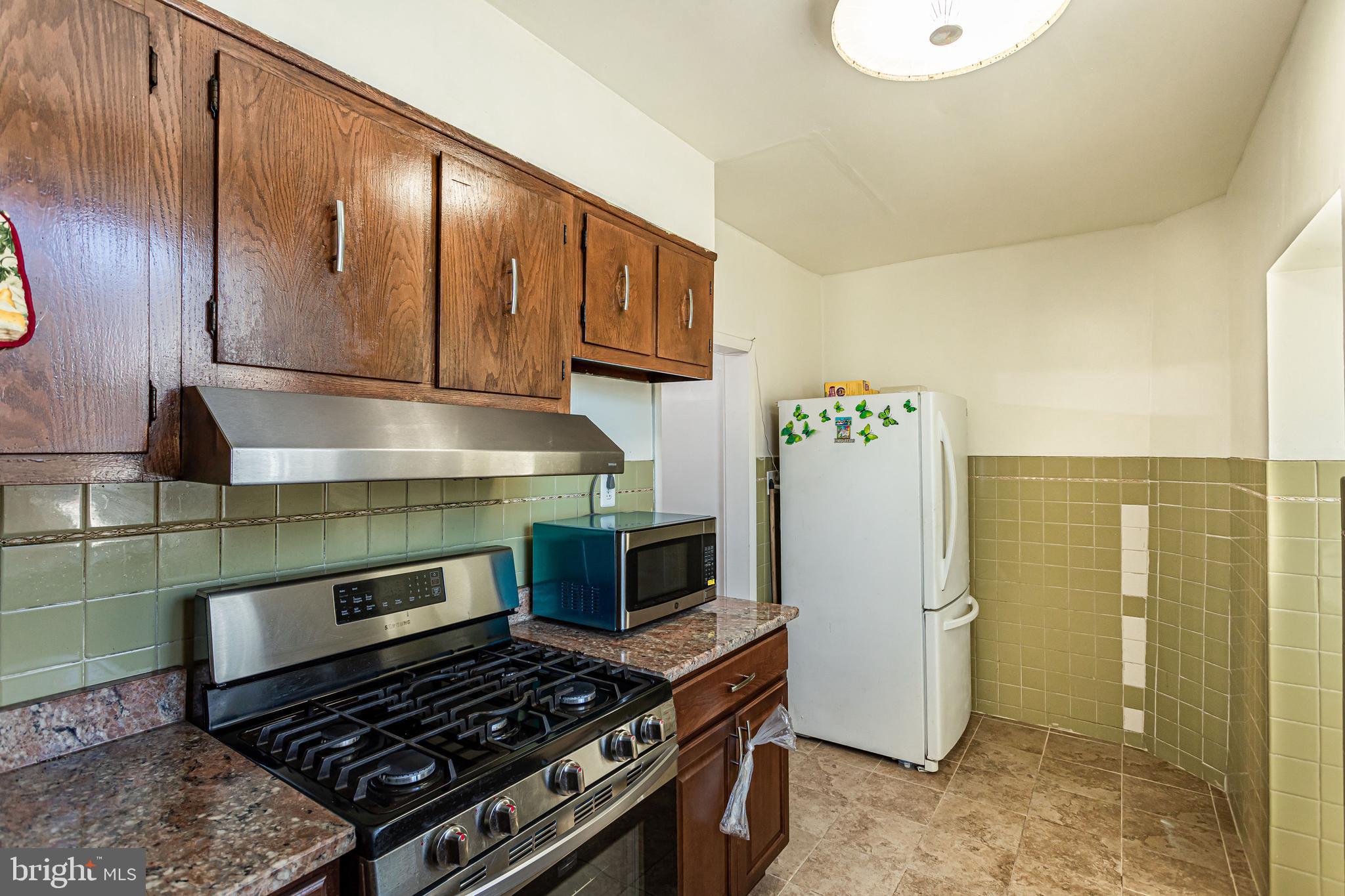 159 Wellington Road Upper Darby, PA 19082 - Photo 12 of 39
