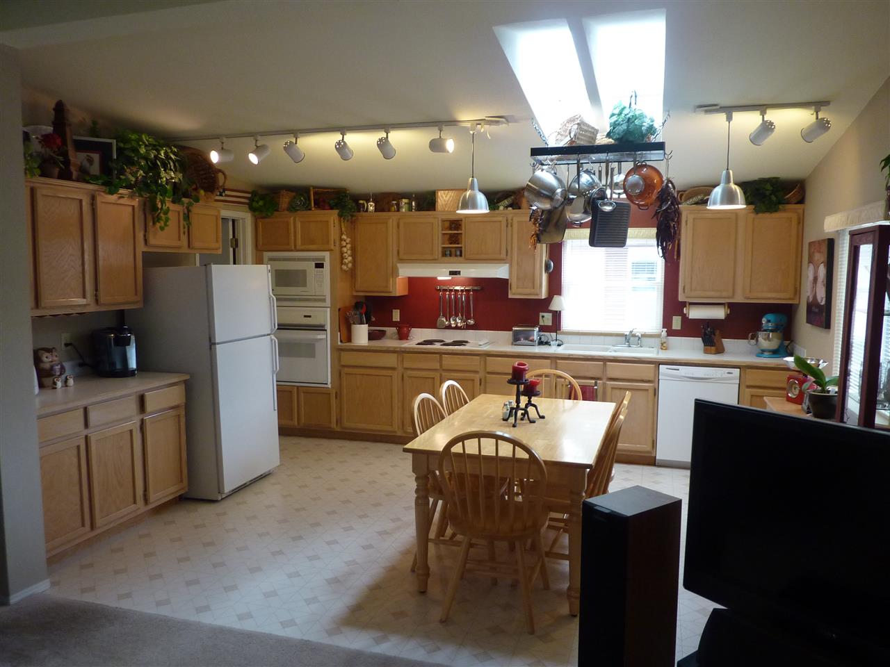 4112 East Center Road, Unit 34 Mead, WA 99021 - Photo 3 of 14 Gallery Image 3