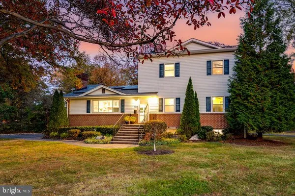 $1,199,000 | 2617 North Stevens Street, Alexandria, VA 22311