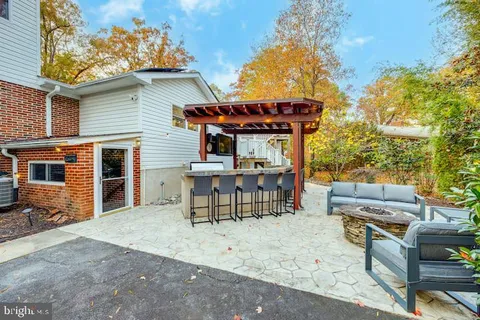 a view of outdoor space yard and patio