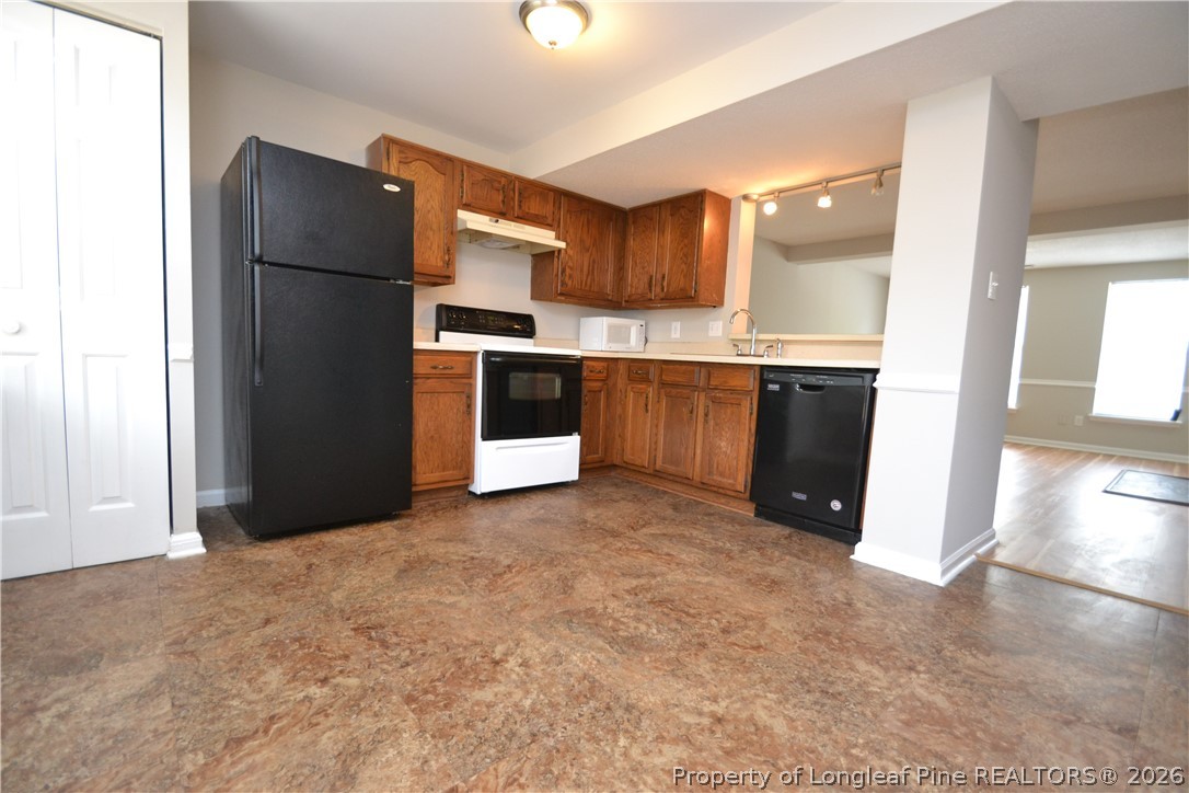 4326 Halliwell Drive Raleigh, NC 27606 - Photo 12 of 38