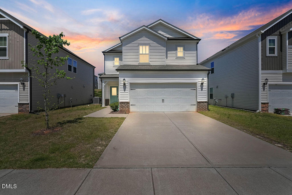 87 Anise Tree Way Clayton, NC 27527 - Photo 2 of 40 d2d-41
