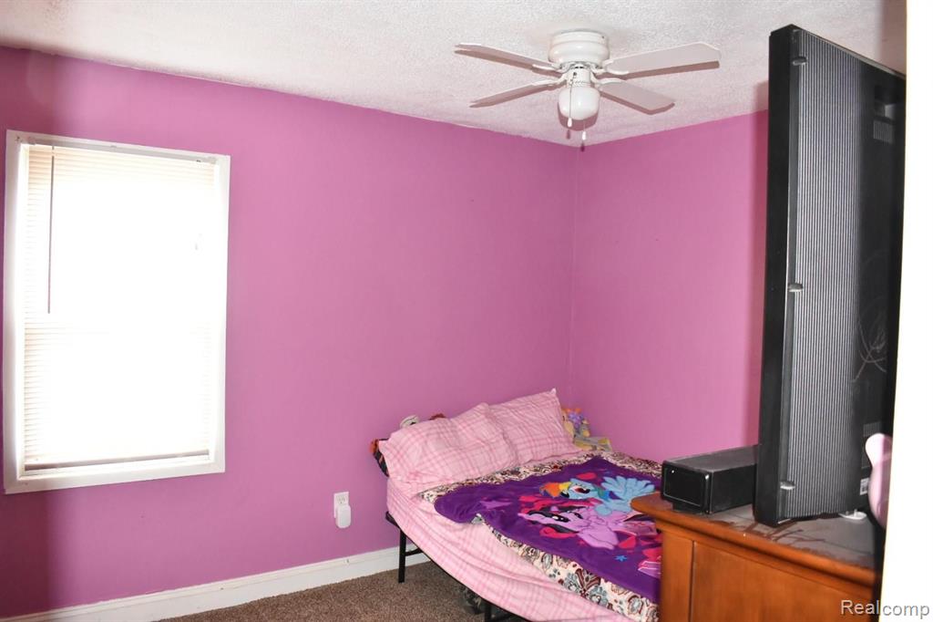 25262 Rosenbusch Boulevard Warren, MI 48089 - Photo 9 of 13