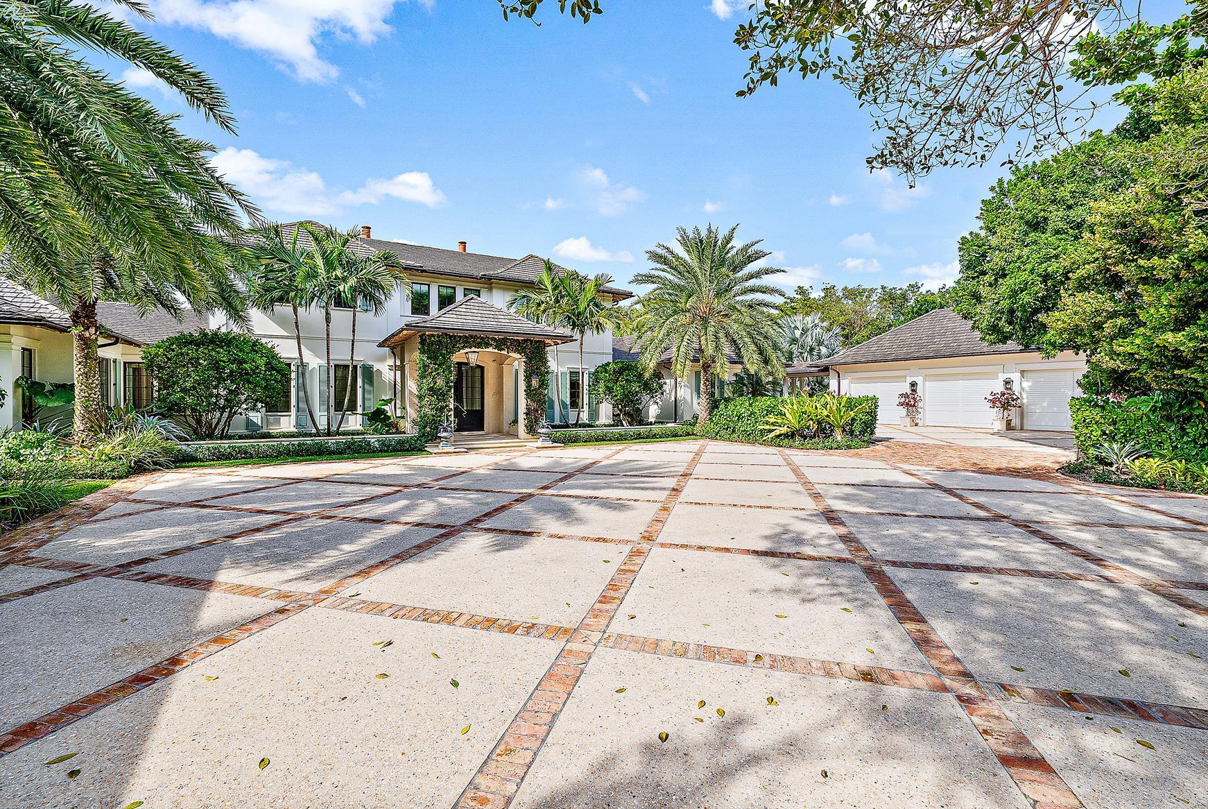 420 South Beach Road Hobe Sound, FL 33455 - Photo 1 of 5 Exterior - Front of House