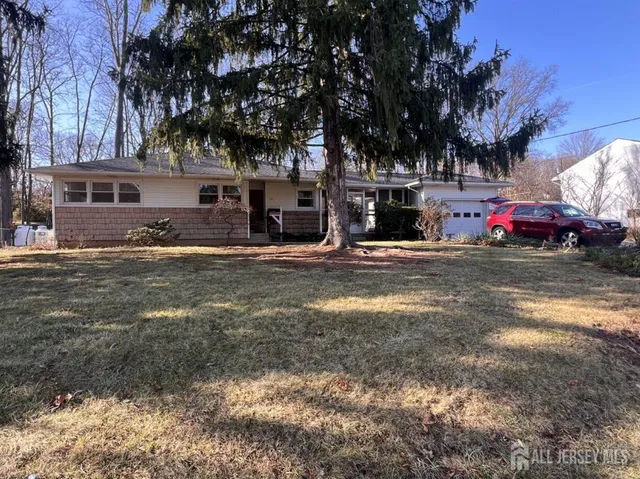 $3,590 | 18 Bradford Road, East Brunswick, NJ 08816