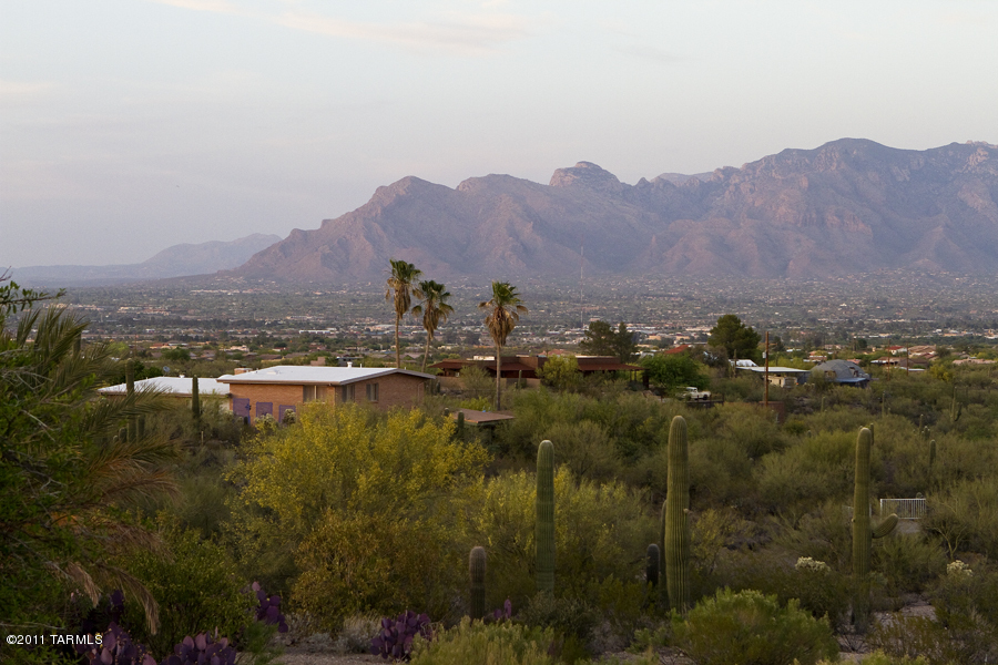 4401 West Crestview Road Tucson, AZ 85745 - Photo 1 of 21 Gallery Image 1