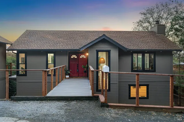 $1,349,000 | 315 Grandview Avenue, Novato, CA 94945