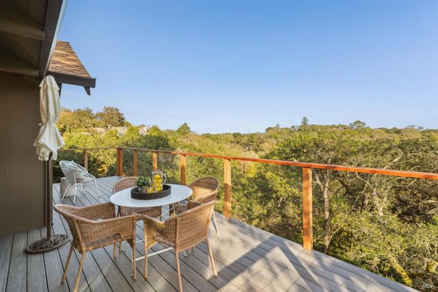 $1,349,000 | 315 Grandview Avenue, Novato, CA 94945