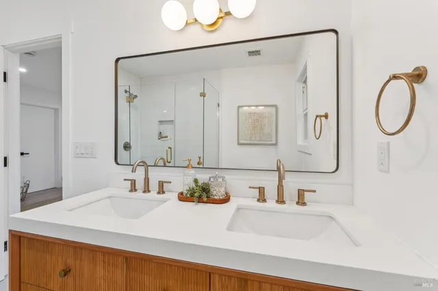 $1,349,000 | 315 Grandview Avenue, Novato, CA 94945