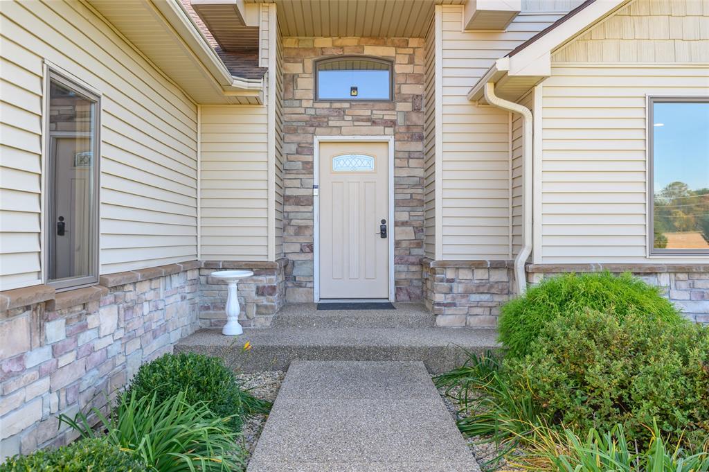 5600 South Poplar Grove Road Columbus, IN 47201 - Photo 2 of 48