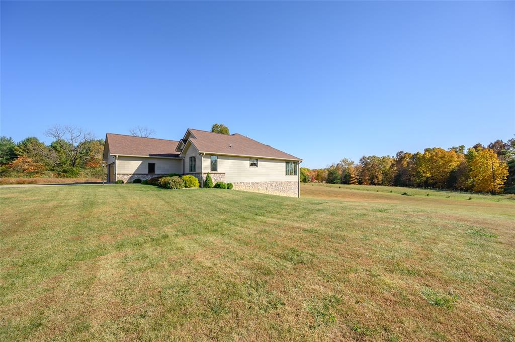 5600 South Poplar Grove Road Columbus, IN 47201 - Photo 46 of 48