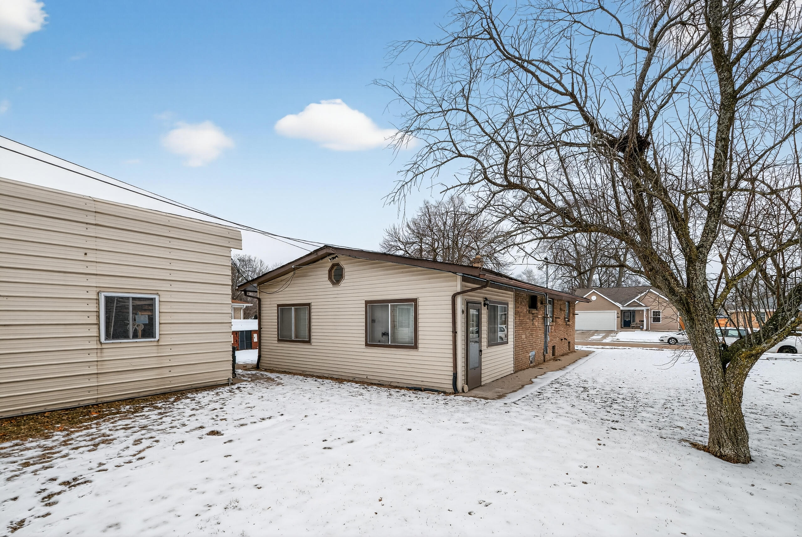 3312 1st Avenue Racine, WI 53402 - Photo 25 of 26 Back