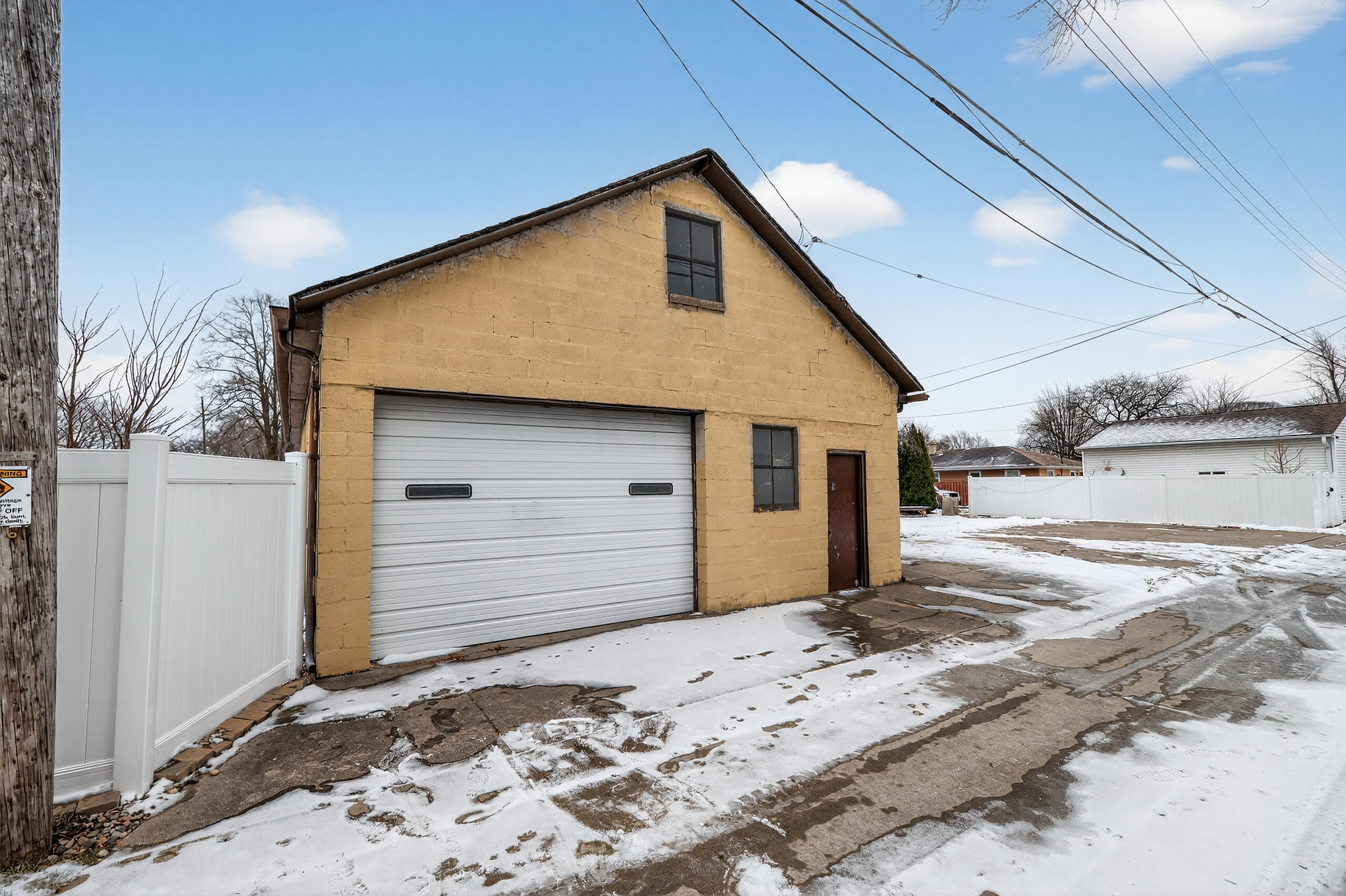 3312 1st Avenue Racine, WI 53402 - Photo 26 of 26 4 Car Garage