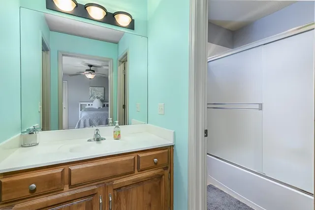 $779,950 | 924 East 1938th Road, Eudora, KS 66025