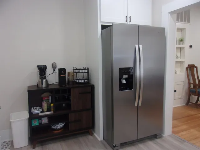 $449,900 | 207 East Wallace Street, Llano, TX 78643