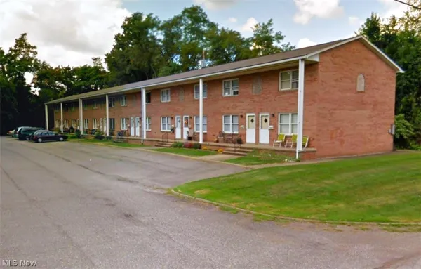$900 | 3601 Beaumont Drive, Unit 7, Weirton, WV 26062