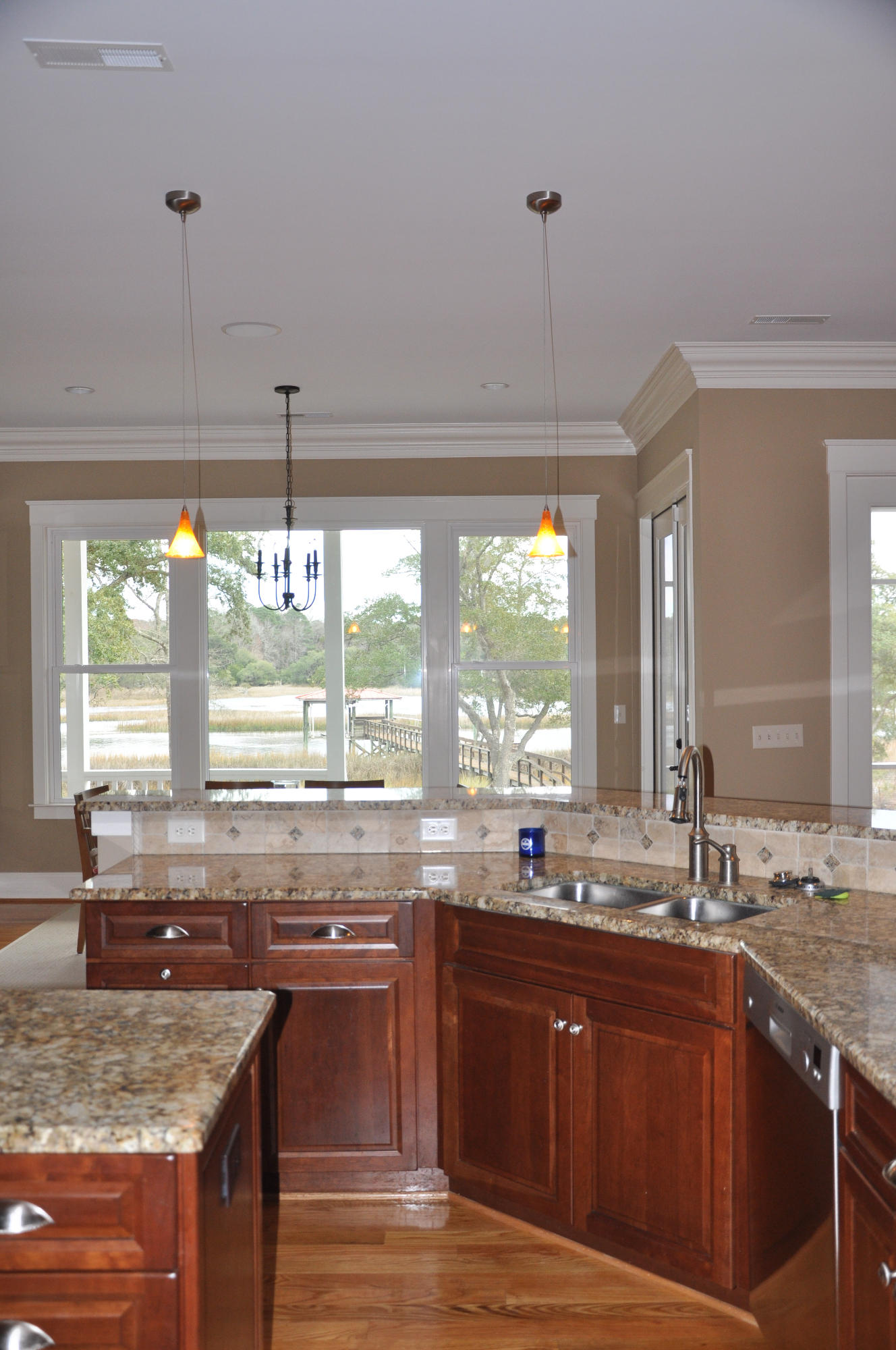 7327 Commodore Road Hollywood, SC 29449 - Photo 6 of 37 Kitchen