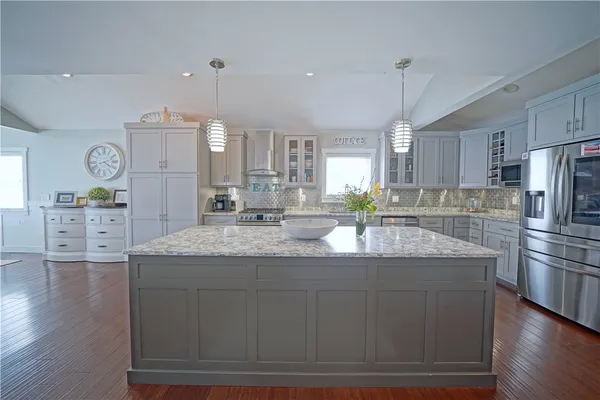 $899,900 | 4188 Shorewood Drive, Wayne, NY 14840