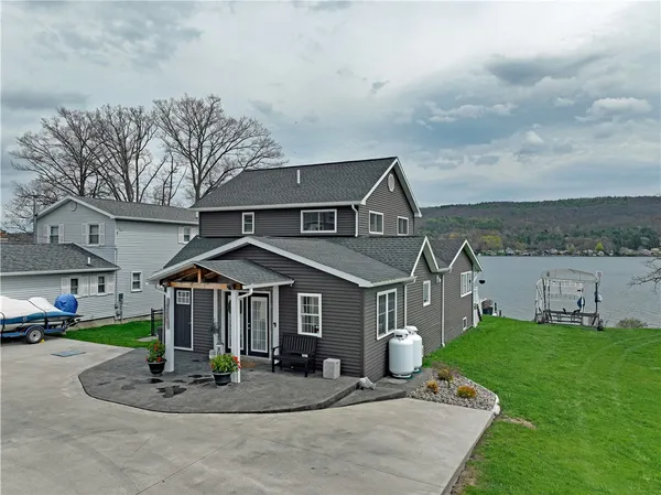 $899,900 | 4188 Shorewood Drive, Wayne, NY 14840