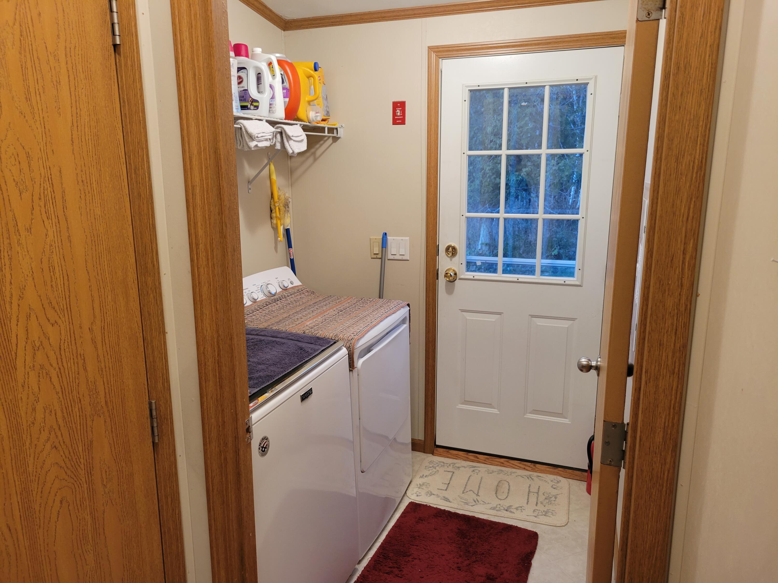 473 Darling Road Hudson, ME 04449 - Photo 18 of 37 20221028_173458