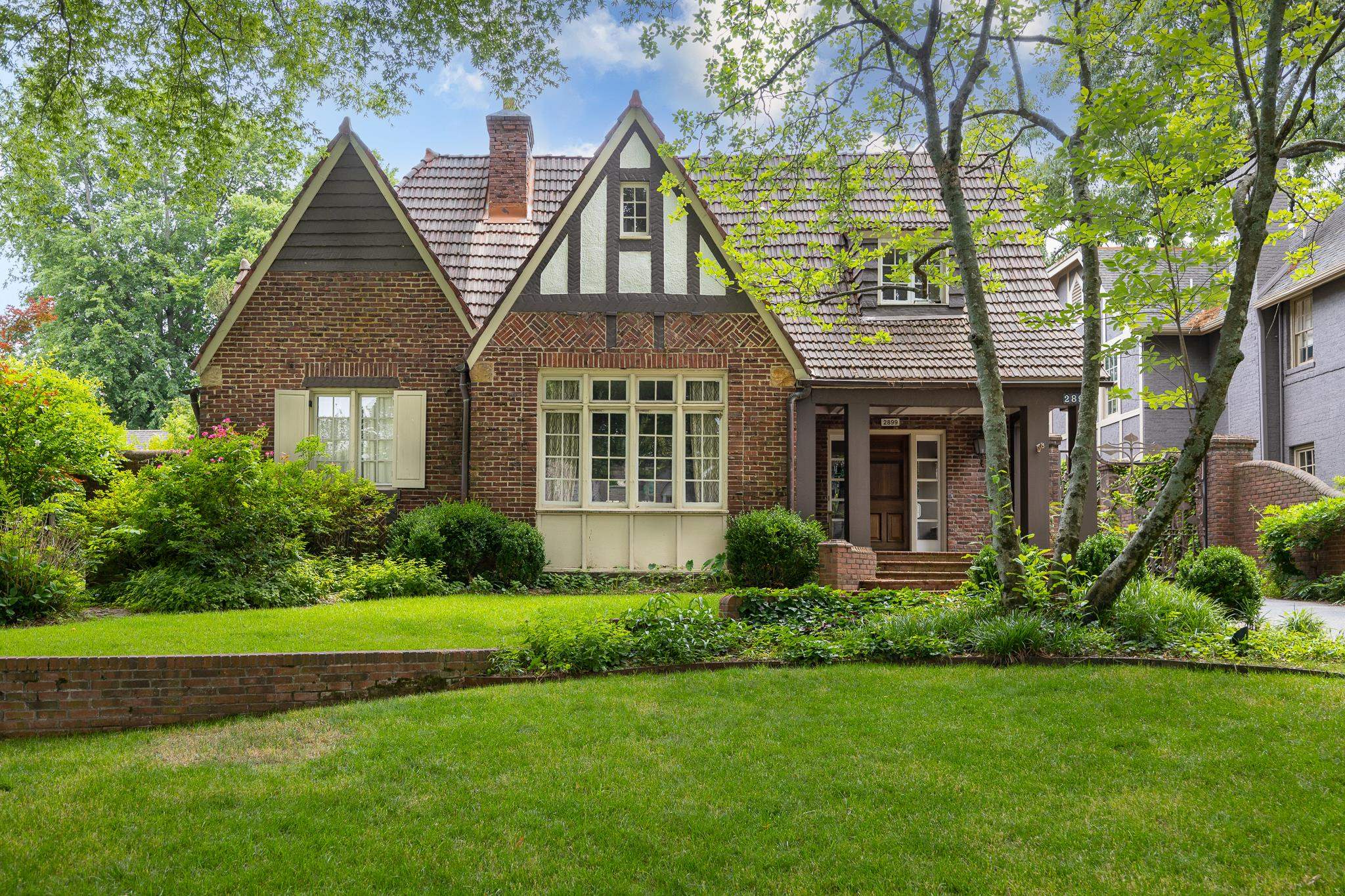2899 Iroquois Road Memphis, TN 38111 - Photo 4 of 40
