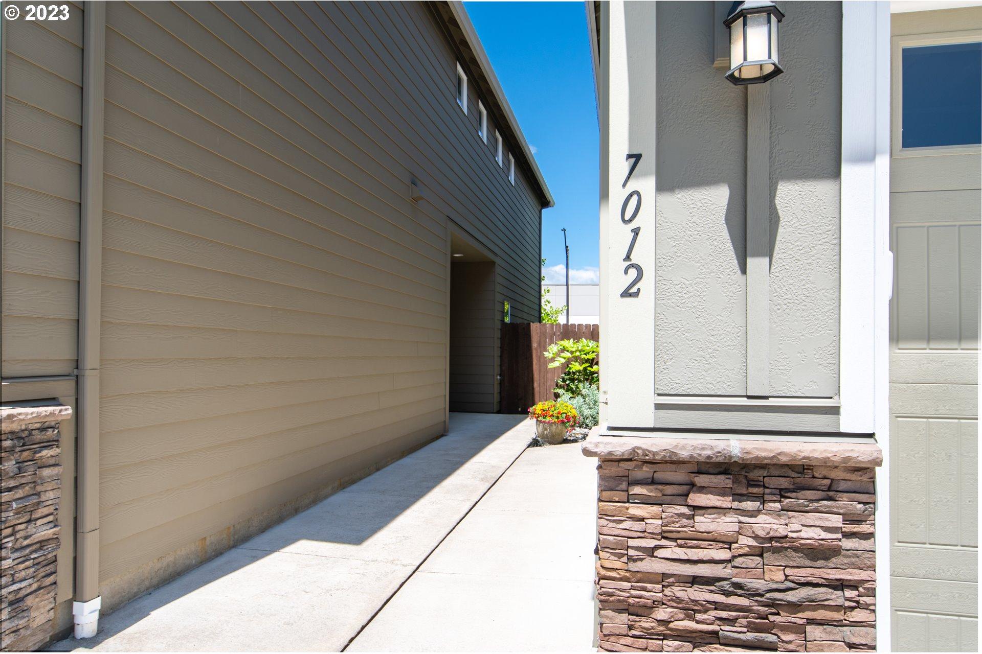 7012 South 11th Street Ridgefield, WA 98642 - Photo 2 of 28 Gallery Image 2