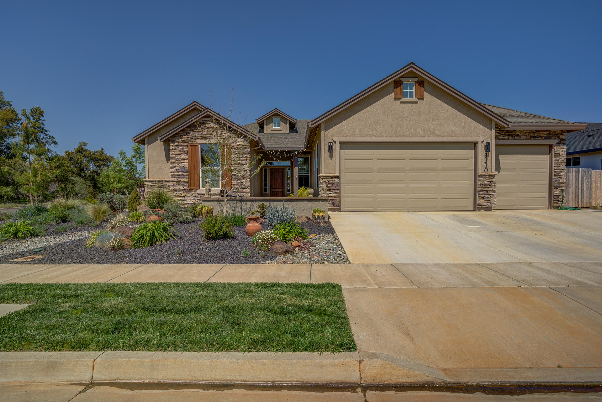 3310 Hotlam Road Redding, CA 96002 - Photo 2 of 52 3310HotlamRoad_053