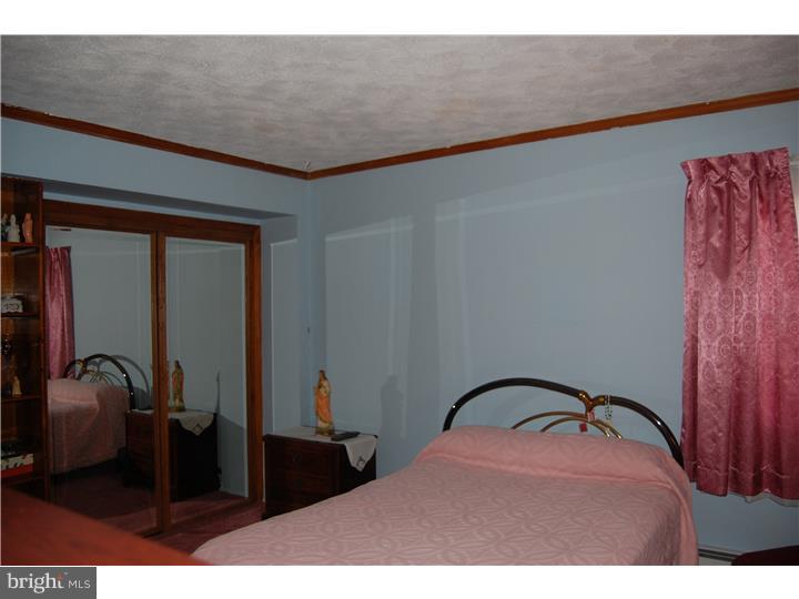 45 Cactus Road Levittown, PA 19057 - Photo 11 of 14 Bedroom