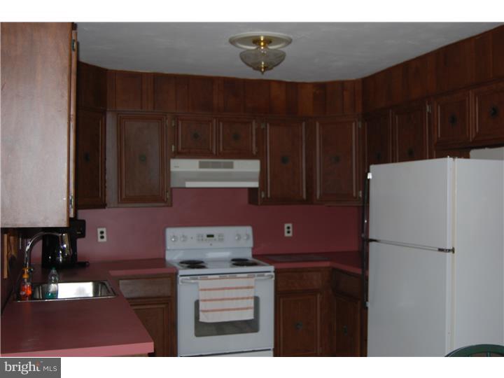 45 Cactus Road Levittown, PA 19057 - Photo 7 of 14