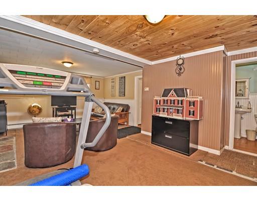 51 Lovejoy Road Andover, MA 01810 - Photo 26 of 37 Gallery Image 26