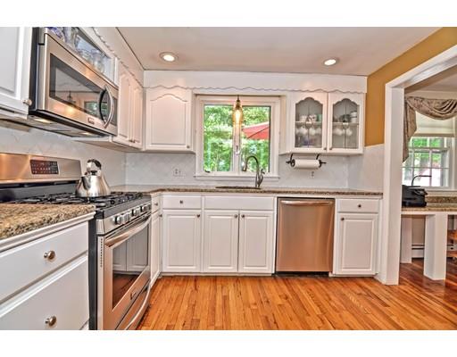 51 Lovejoy Road Andover, MA 01810 - Photo 6 of 37 Gallery Image 6