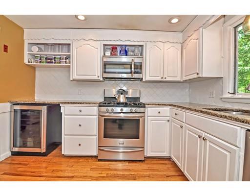 51 Lovejoy Road Andover, MA 01810 - Photo 7 of 37 Gallery Image 7