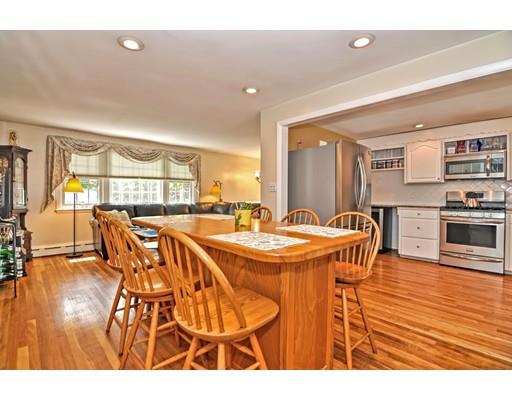 51 Lovejoy Road Andover, MA 01810 - Photo 10 of 37 Gallery Image 10