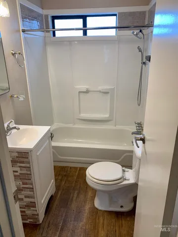 $415,000 | 1523 Walnut Street, Caldwell, ID 83605