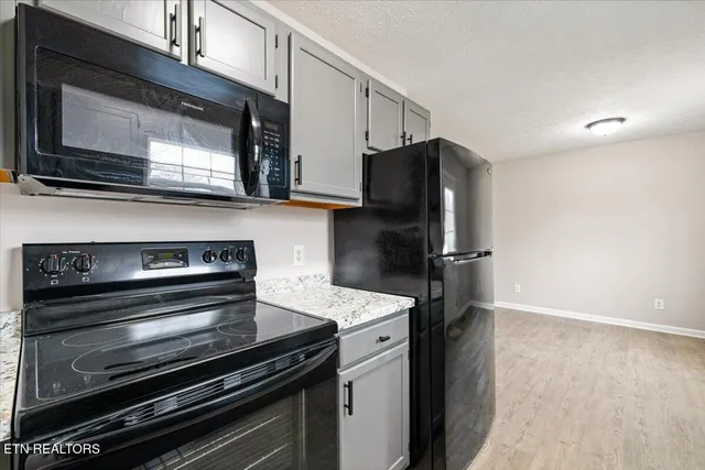 $289,500 | 111 Jessica Lane, La Follette, TN 37766