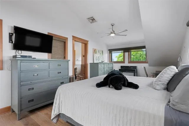 $3,575,000 | 213 Oak Avenue, Anna Maria, FL 34216