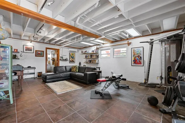 $3,575,000 | 213 Oak Avenue, Anna Maria, FL 34216