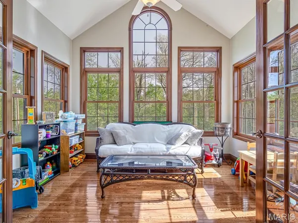 $825,000 | 4775 Highway 157, Edwardsville, IL 62025