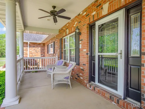 $825,000 | 4775 Highway 157, Edwardsville, IL 62025