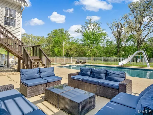 $825,000 | 4775 Highway 157, Edwardsville, IL 62025