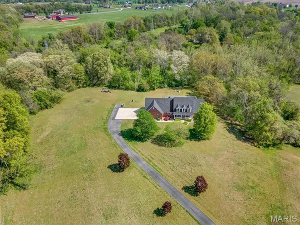 $825,000 | 4775 Highway 157, Edwardsville, IL 62025