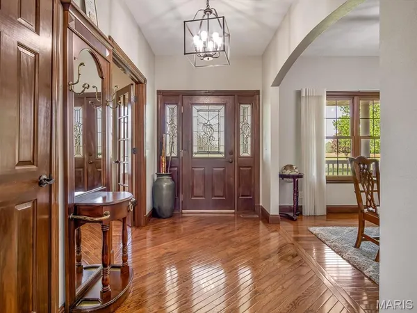 $825,000 | 4775 Highway 157, Edwardsville, IL 62025