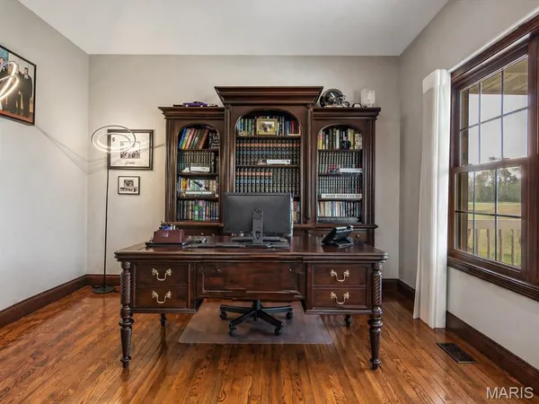 $825,000 | 4775 Highway 157, Edwardsville, IL 62025