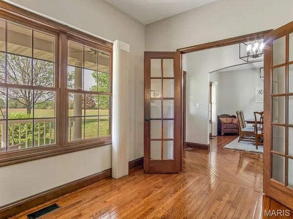 $825,000 | 4775 Highway 157, Edwardsville, IL 62025