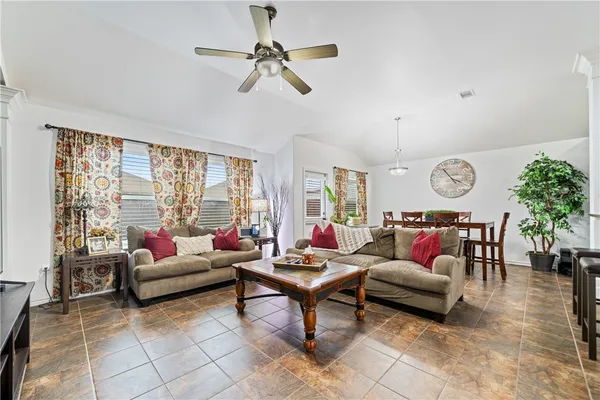 $274,999 | 3909 Los Arroyos Drive, Corpus Christi, TX 78414